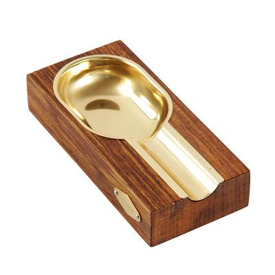 China High End Copper Alloy CIGARISM Merbau Cigar Aluminum Gold Coated Ashtray for sale