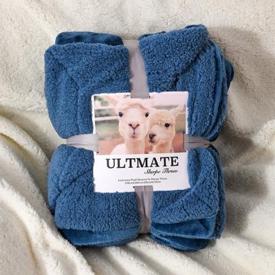 China Single Fleece Flannel Double Throw Blanket Lambswool Polyester Blankets Nondisposable Custom Plush Blankets for sale