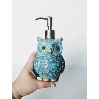 China Wholesale Cheap Foam Soap Dispenser 2018 New Products Christmas Gift Kitchen Sink Owl Cat Animal Liquid Soap Dispenser Blue Ceramic Hand Painted for sale