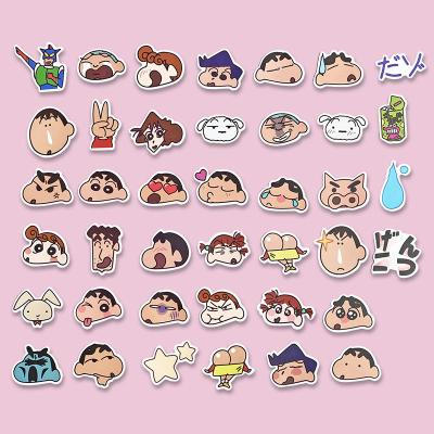 China China Factory Wholesale Waterproof Vinyl Pencil Shin-chan Pattern Cartoon Die Cut Stickers à venda