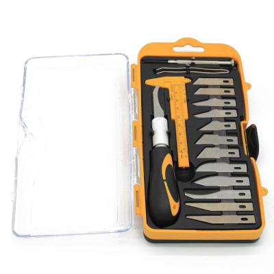 China Hot Selling Professional Multifunctional Premium Wood Carving Tools 18pcs Hand Carving Engraving Tool Wood Chisel Carving Sets/Knife Set for sale