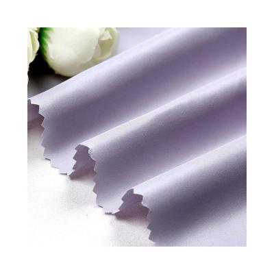 China 100% Polyester 300T Waterproof Pongee Fabric With WR And Cire Finish Soft Hand Feel For Jacket en venta