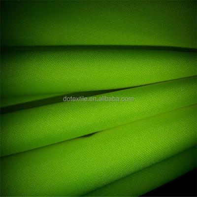 Cina Solid Dyed Oxford Cloth Fabric 100% Poly 420d 600d 1680d Tela Suitable For Suitcase in vendita