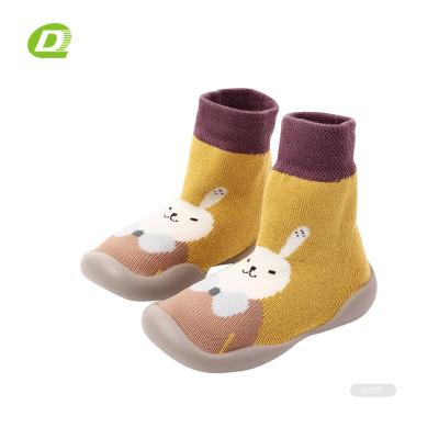 China DQ- I0072 Viable Viable Silicone Baby Rubber Sole Sock Shoes for sale