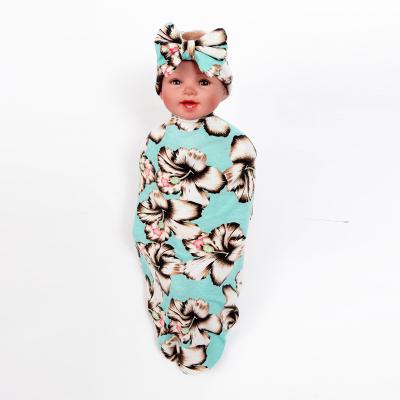 China Anti-Static Custom Blue Flowers Printed Newborn Baby Receiving Cover Baby Wraps Wrap & Hat Cap Set for sale