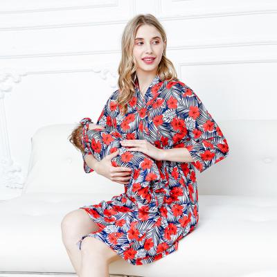 China Wholesale Anti-static Cotton Nightgown Delivery Care Pregnancy Maternity Long Robe With Newborn Baby Wrap Set for sale