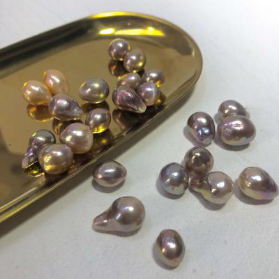 China Special Shaped Baroque 11-12mm Dazzle Avocado Color Aurora Freshwater Pearl Color Hanging Color Can Be Matched To Make Jewelry for sale