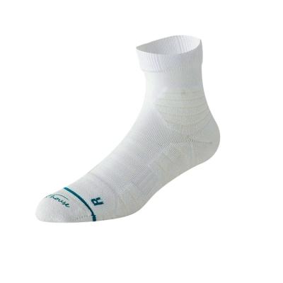 China Breathable Chinese Eco-Friendly Chinese Mi-tube Anti Smell Factory Sports Basketball Nylon Socks for sale