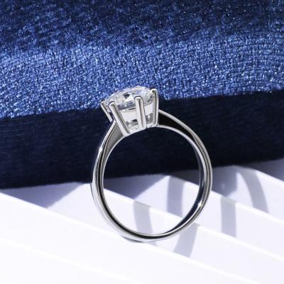 China Hot Sale Classic Six Claw Design CLASSIC Diamonds Band Fashion Women's Anniversary Jewelry S925 Sterling Silver Inlay Moissanites Ring for sale