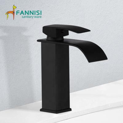 China Two Sizes Single Water Mixer Tap Contemporary Matte Black Hot And Cold Handle for sale