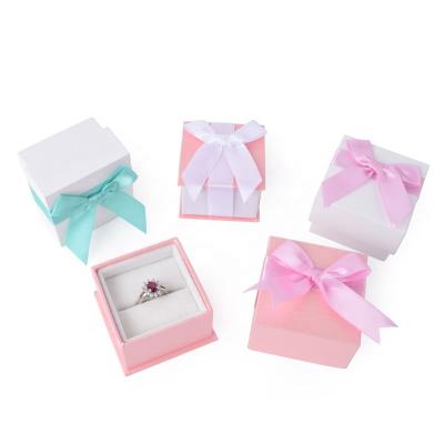 China High Quality Jewerly Storage with Elegant Ribbon Custom Printed Jewelry Ring Accessories Paper Packaging for sale