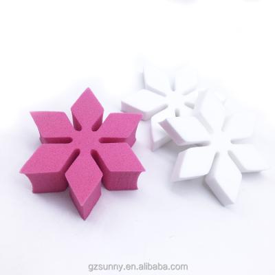 China Christmas Eco-friendly Magenta Snowflake Flat Makeup Blender for sale