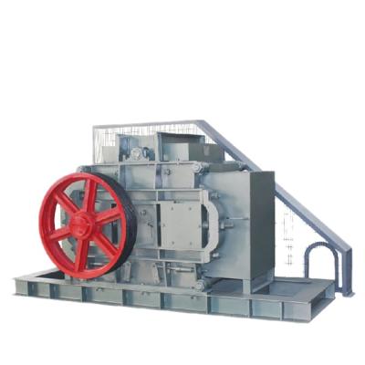 China Wide Adjustment Range And High Precision Clay Brick Roller Crusher For Brick Making Production Line for sale