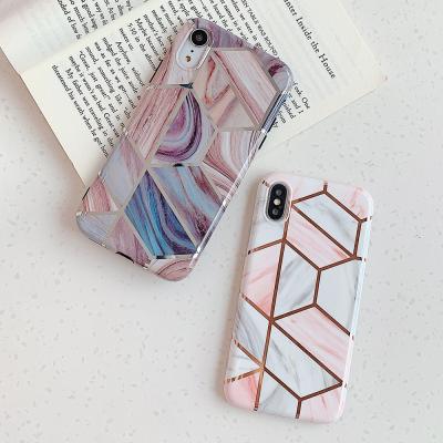 China Custom Bling Splice Silica Pel 2021 Hottest Christmas Phone Case For iPhone 11 11 pro 11 pro Max Gril Phone Cases for sale