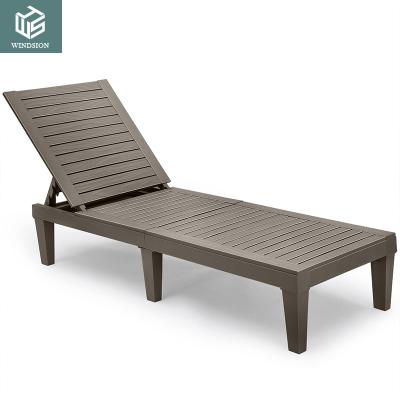 China Convertible Outdoor furniture Pool Sun Loungers Garden Rattan Chaise Outdoor Garden Patio Beach Folding Lounge for sale