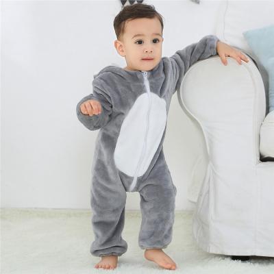 China Hot Sale Portable Plush Portable Plush Large Size Hoodie Giant Blanket Plus Flannel For Kids for sale