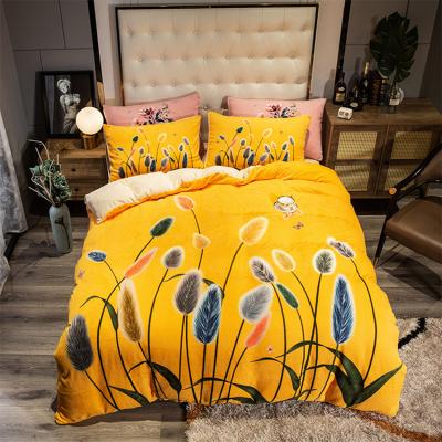 China New Product Nondisposable Four Pieces Designers Comforter Sheets Bedding Set Hot For Hotel for sale