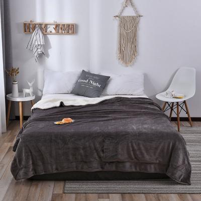 China Bedding Newest Soft Fleece Comfortable Solid Color Thicken Luxury Lightweight Flannel Sherpa Blanket for sale