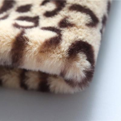 China Customization factory sale directly fade animal faux fur fabric faux leopard faux fur for sale