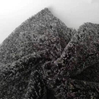 China Wholesale Customization Long Pile Faux Fur Fabric High Quality Custom Luxury Faux Fur Artificial Long for sale