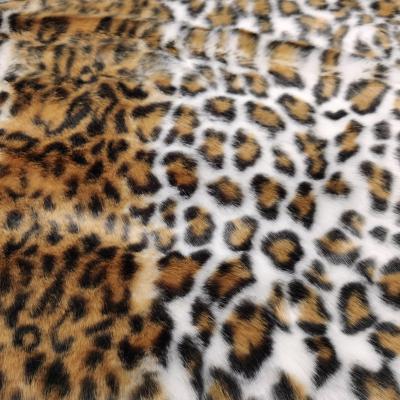 China 100% Imitation Leopard Faux Fur Customization Polyester Faux Fur Luxury Fabric Artificial Fur for sale