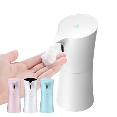 China Smart Water Bottle Water Bottle Table Top Alcohol Soap Dispenser Gel Foam Dispenser Electric Touchless Automatic Soap Dispenser for sale