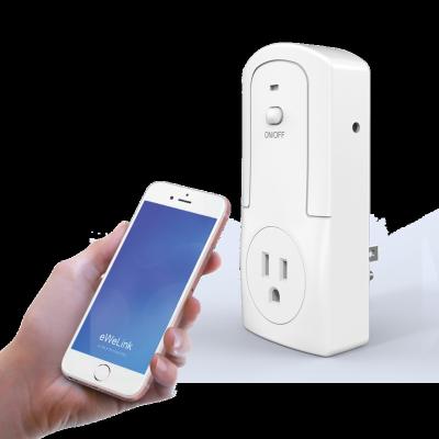 China US/UK/EU EUROPEAN plug in type thermostat wifi socket with temperature and humidity sensor for sale