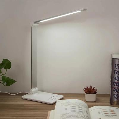 China 2021 Modern New USB LED Rechargeable Indoor Luxury Desk Lamp for sale