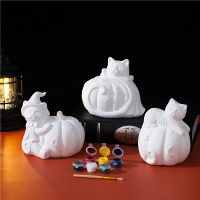 China Safety High quality modern craft home decoration item halloween gift pumpkin ceramic halloween decoration for sale