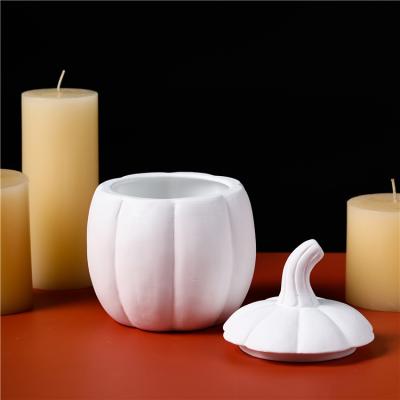 China Safety Home tabletop decoration art ornament storage jar custom diy color pumpkin ceramic home decoration item for sale