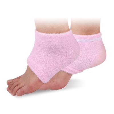 China Soft Women Dry And Chap Protection Women Silicon Gel Socks Moisture Socks Spa Socks for sale