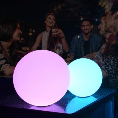 China DC5V Hotel Color Changing Garden Sphere RGB IP65 Waterproof Pool Floating Solar LED Ball Light Outdoor for sale