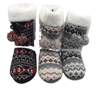 China Women Anti-slippery Even Popular Winter Slipper Warm Knitted Indoor Boots for sale