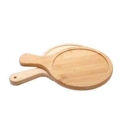 China Sustainable Custom Round Food Serving Tray Wood Pizza Plate With Handle for sale