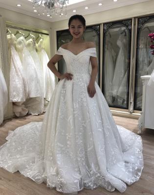 China 2021 Breathable Elegant Off The Shoulder Women Wedding Dresses Ball Gown Plus Size Wedding Dresses for sale