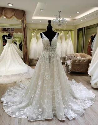 China Breathable 2021 New Style OEM Customize Wedding Dress V Neck Backless Wedding Dress Indian for sale