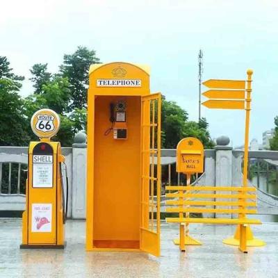 China Eco-friendly Antique London Style Telephone Booth Decoration Public Yellow Telephone Booth Decor For Sale Manufacture for sale