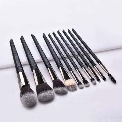 China Angular Blush Customized Private Label Croco Plastic Handle Brush Cosmetic Tools Makeup Brushes for sale