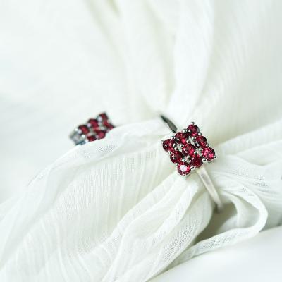 China Garnet Ring Fashion Style Wholesale Price Natural Popularity Of Romantic New Products for sale