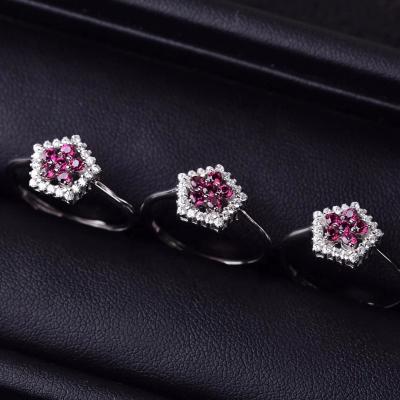 China Exceptional Fashionable Design Romantic Garnet Sterling Silver Ring Natural Popularity for sale