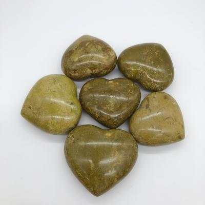 China China Factory Products Folk Crafts Handmade Collectible Gemstone Green Opal Heart for sale