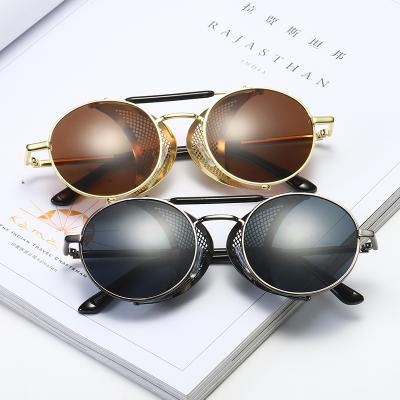 China Fashion Sunglasses 2021 Retro Wholesale Custom Eyewear Shade Vintage Sun Glasses Men Women Newest Fashion Windproof Punk Round Sunglasses for sale