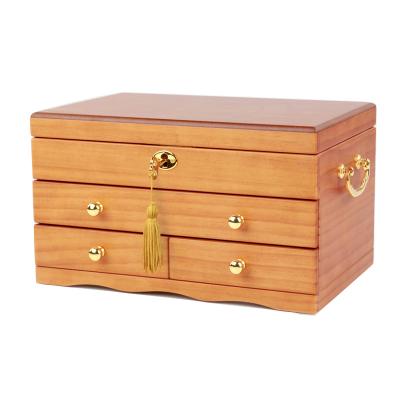 China Retro Pilou Jewelry Storage Box Wooden Case Watch Jewelry Jewelry Box Custom Wood Processing Bracelet Wood With Lock for sale