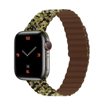 China Magnetic Function 42mm 44mm 45mm Silicone Magnetic Watch Band For Apple Watch Series 7 6 5 4 3 2 1 Magnet Buckle For Apple Watch 7 Accessories for sale