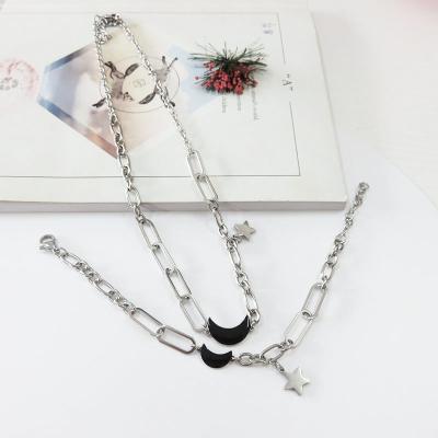 China Luxury Lead Free Nickel Free Couples Necklace Half Moon and Star of David Necklace Jewelry Necklace Set for sale