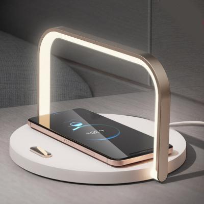 China Plastic Je-MU Mobile Phone Atmosphere Wireless Charging Light Fast Charging Charger Contact Adjustment Night Light Mobile Phone Holder for sale