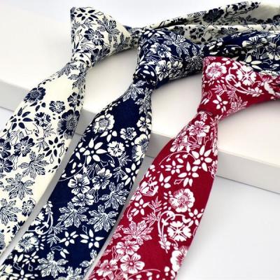 China Casual Skinny Ties For Men Cotton Plaid / Floral Skinny Ties for sale