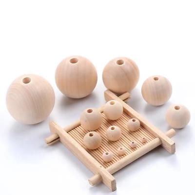 China DIY 10-50mm Small Hole Wooden Beads Natural Round 20mm Wooden Ball For DIY Craft Jewelry Accessories Lost Ball Beads for sale