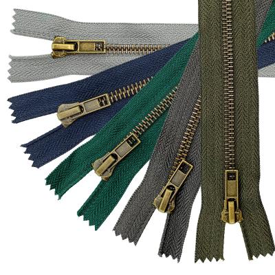 China Hot Sales Custom Long Chain Zipper Metal Rolls End-End Metal Zipper Nickel Free For Bags Garment Clothing Accessories Metal Zipper for sale