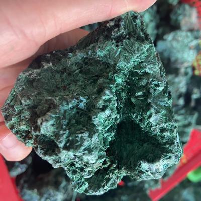 China Wholesale High Quality Natural Raw Malachite Gemstone China Crystals Raw Stone for sale